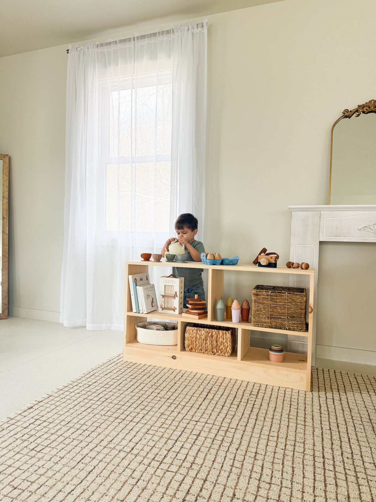 Wooden Toy and Book Organizer Shelf