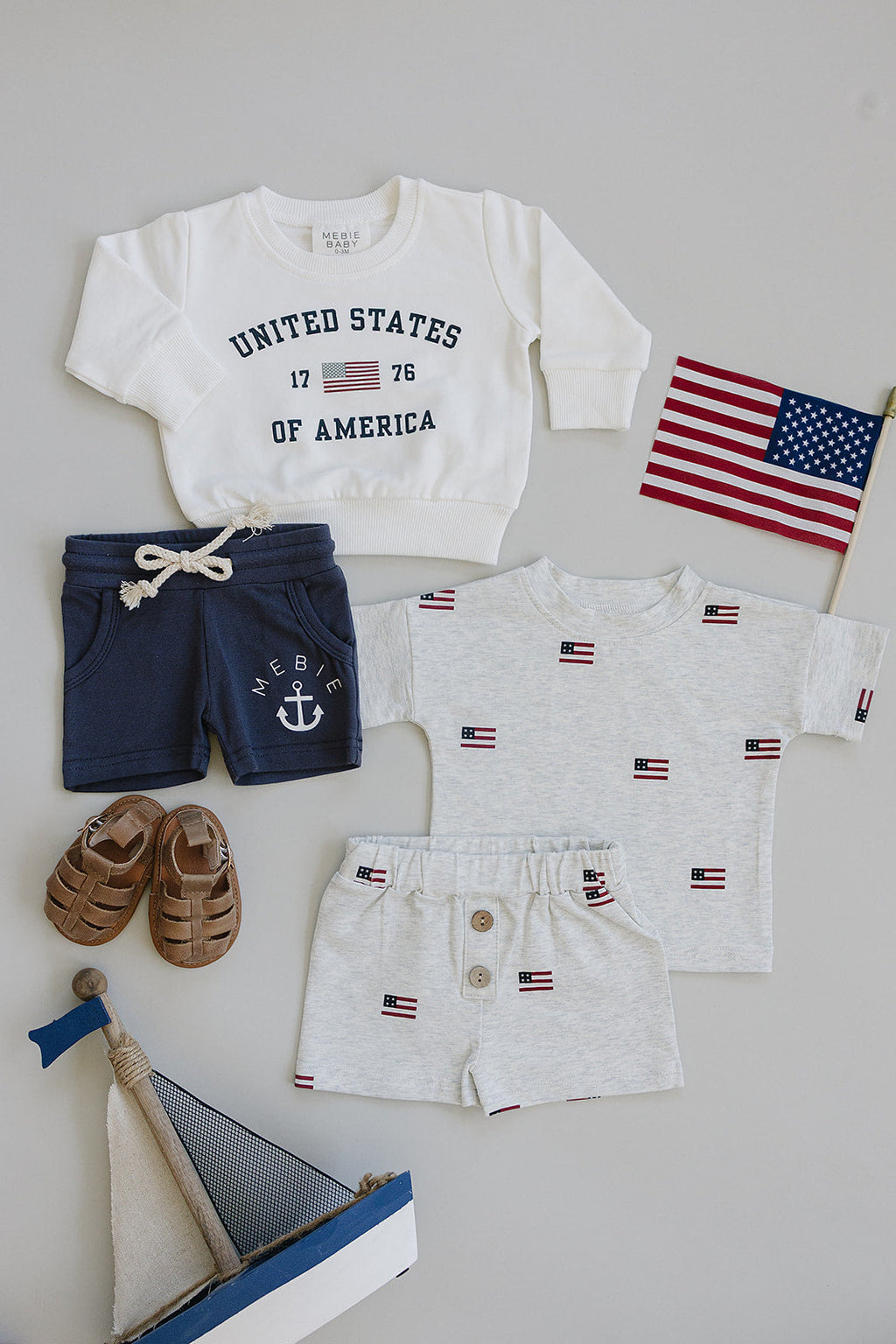 United States Crew Neck
